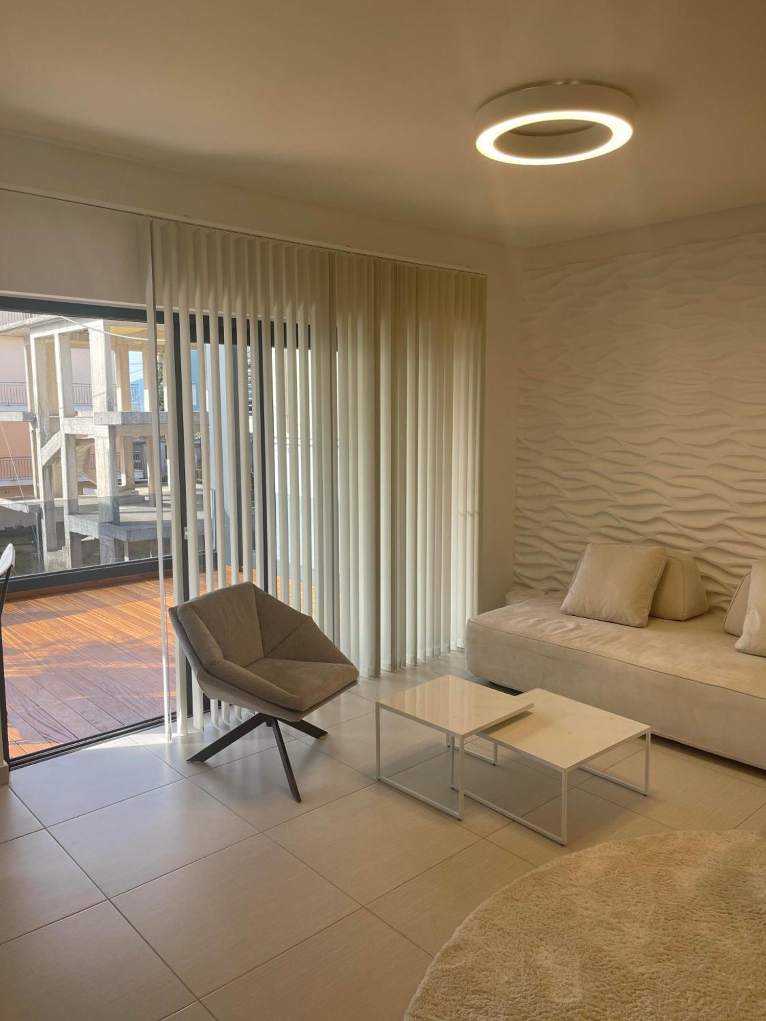 Omni House White Ioannina